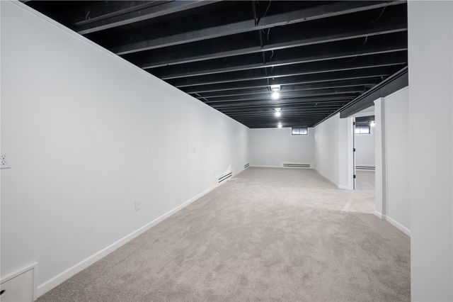 2455 Mcgowan Boulevard, Marion, IA 52302