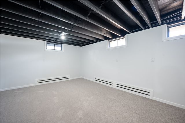 2455 Mcgowan Boulevard, Marion, IA 52302