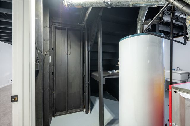 2455 Mcgowan Boulevard, Marion, IA 52302