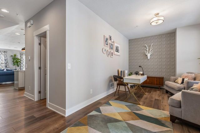 2630 Cascade Lane, Long Lake, MN 55356