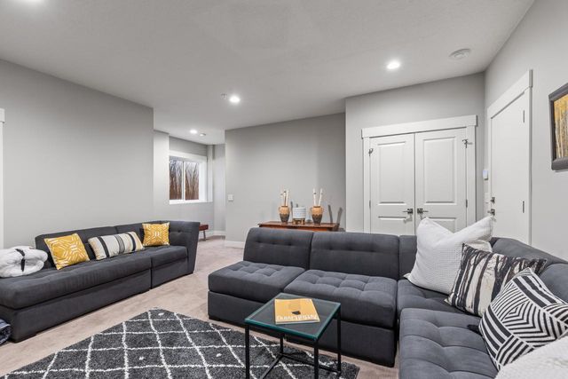 2630 Cascade Lane, Long Lake, MN 55356