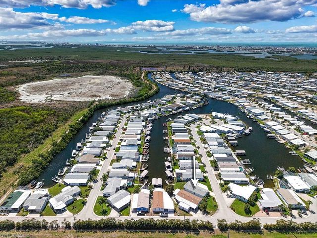 17501 Primrose CT, Fort Myers Beach, FL 33931