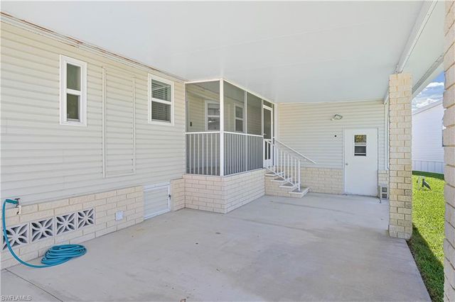 17501 Primrose CT, Fort Myers Beach, FL 33931