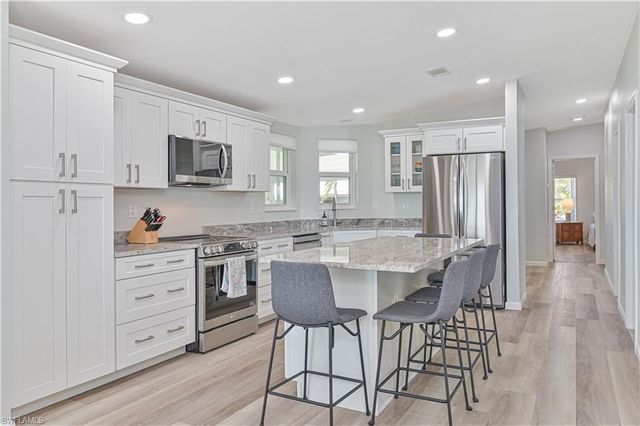 17501 Primrose CT, Fort Myers Beach, FL 33931