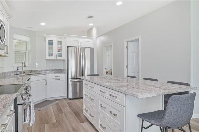17501 Primrose CT, Fort Myers Beach, FL 33931