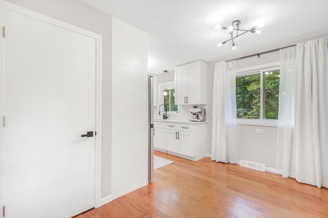 5317 Forest Road, Minnetonka, MN 55345