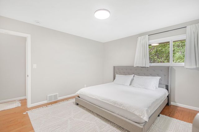 5317 Forest Road, Minnetonka, MN 55345