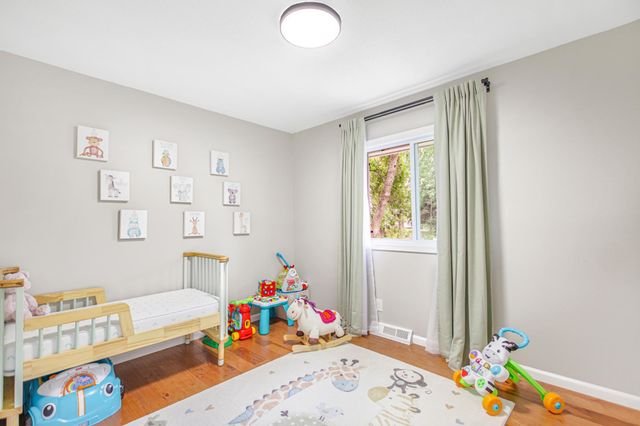 5317 Forest Road, Minnetonka, MN 55345