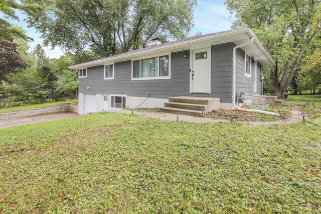 5317 Forest Road, Minnetonka, MN 55345
