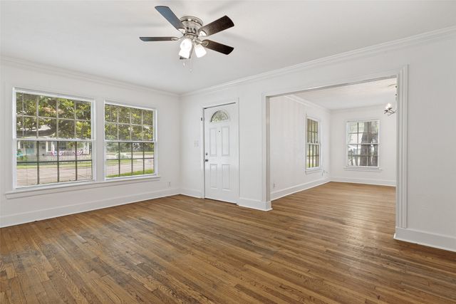 901 W Virginia Street, Mckinney, TX 75069