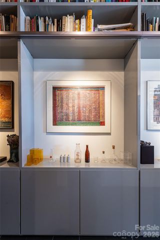 12 S Lexington Avenue 402, Asheville, NC 28801