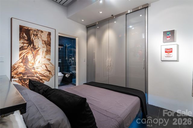 12 S Lexington Avenue 402, Asheville, NC 28801