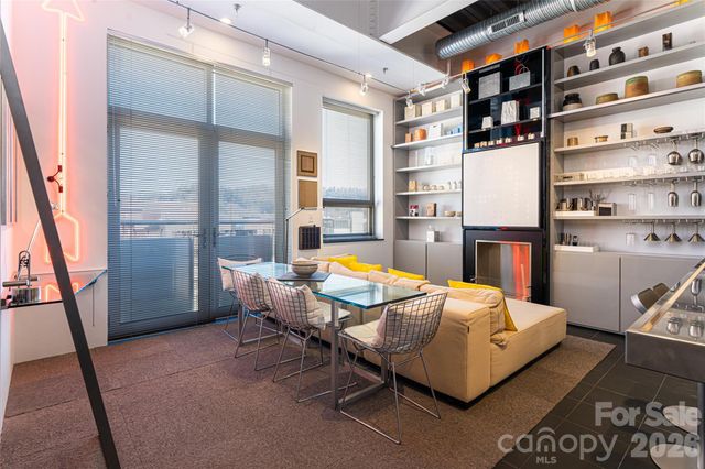 12 S Lexington Avenue 402, Asheville, NC 28801