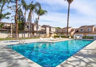 19928 Chase Street 23, Winnetka, CA 91306
