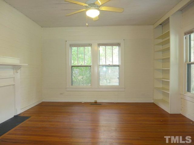 200 E Poplar Avenue, Carrboro, NC 27510