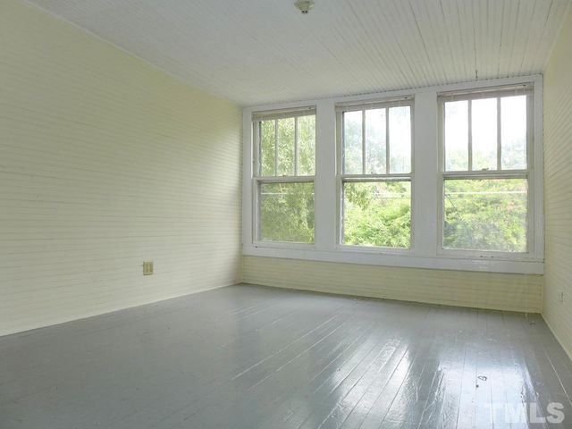 200 E Poplar Avenue, Carrboro, NC 27510