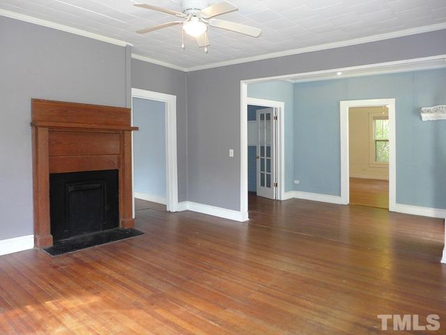 200 E Poplar Avenue, Carrboro, NC 27510