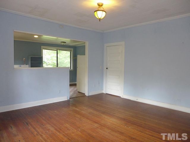 200 E Poplar Avenue, Carrboro, NC 27510