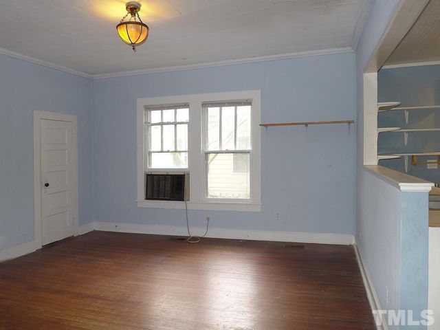 200 E Poplar Avenue, Carrboro, NC 27510