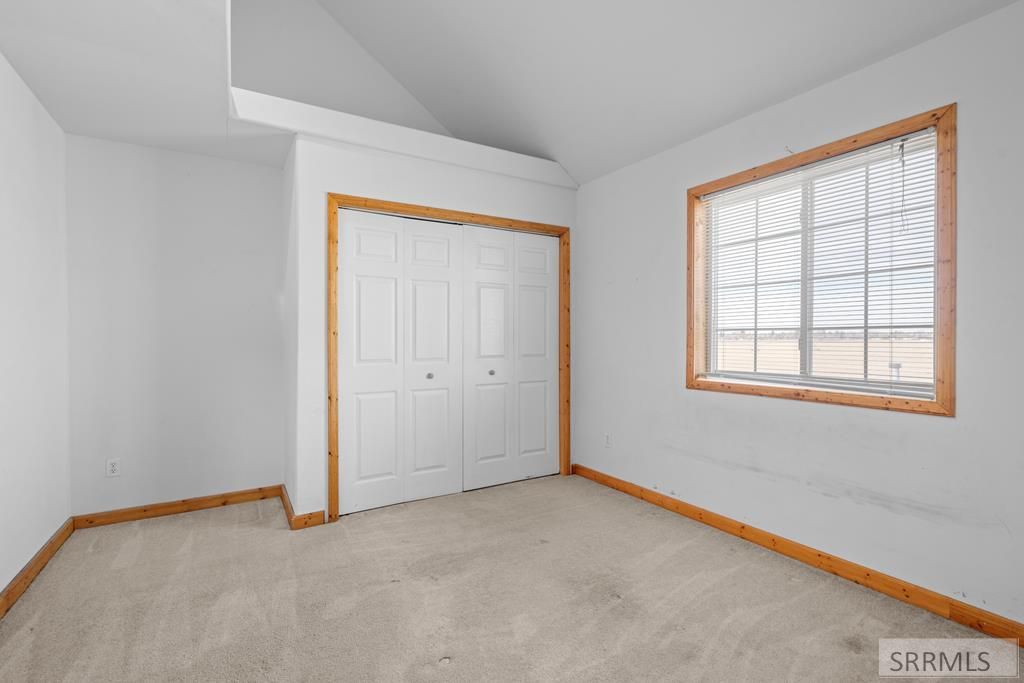 Image 33 of property listing at 1225 N 885 E, Shelley, ID 83274