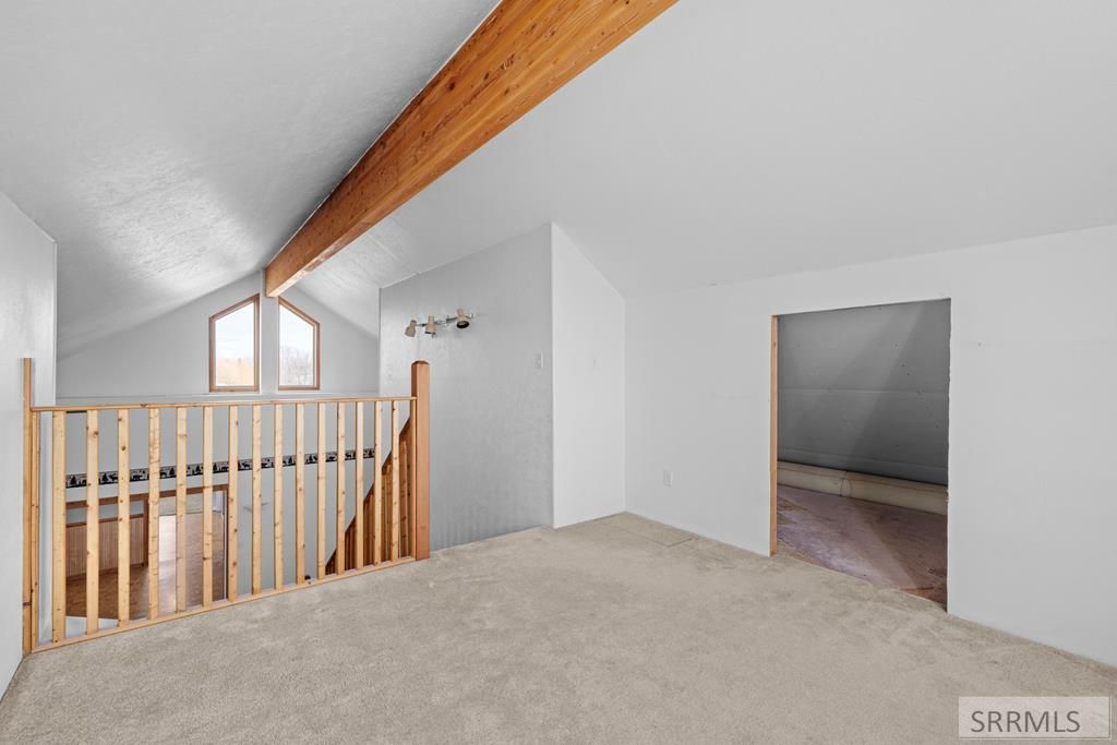 Image 39 of property listing at 1225 N 885 E, Shelley, ID 83274