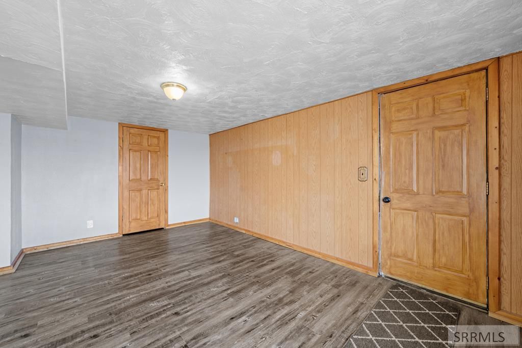 Image 47 of property listing at 1225 N 885 E, Shelley, ID 83274