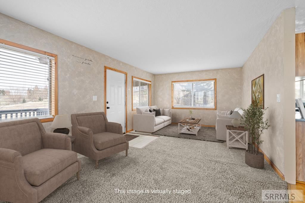 Image 5 of property listing at 1225 N 885 E, Shelley, ID 83274