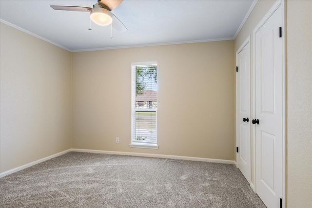 10446 Carlow Lane, La Porte, TX 77571