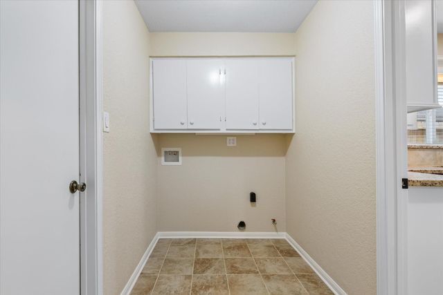 10446 Carlow Lane, La Porte, TX 77571