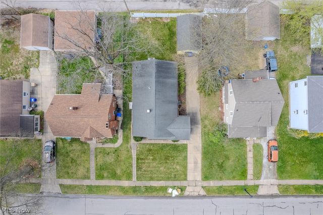 2330 21 Street, Cuyahoga Falls, OH 44223