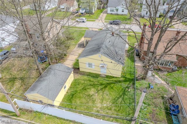 2330 21 Street, Cuyahoga Falls, OH 44223