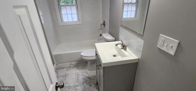 1515 LANGFORD RD, Gwynn Oak, MD 21207