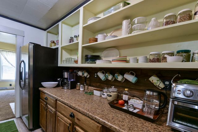 802 W Highway 76, Anderson, MO 64831