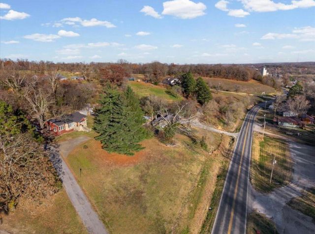 802 W Highway 76, Anderson, MO 64831