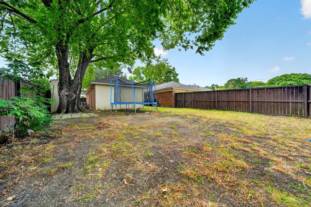 2601 Kimberly Drive, Garland, TX 75040
