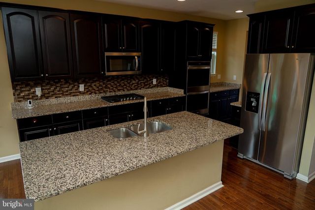 18 FARMVIEW DR, Stafford, VA 22554