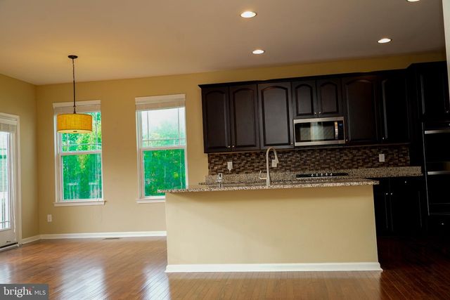 18 FARMVIEW DR, Stafford, VA 22554