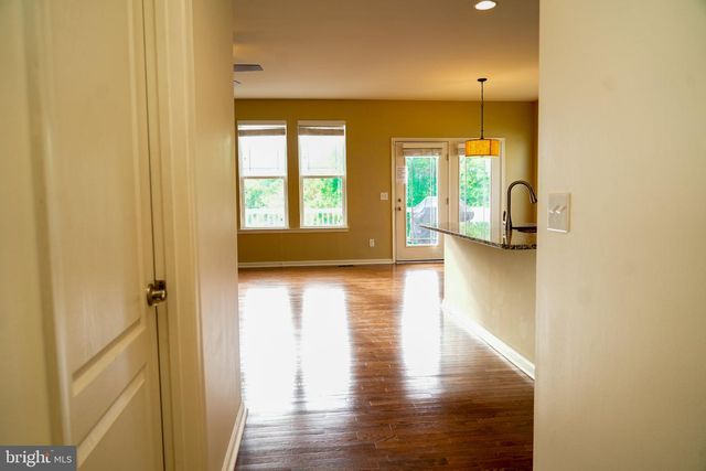 18 FARMVIEW DR, Stafford, VA 22554