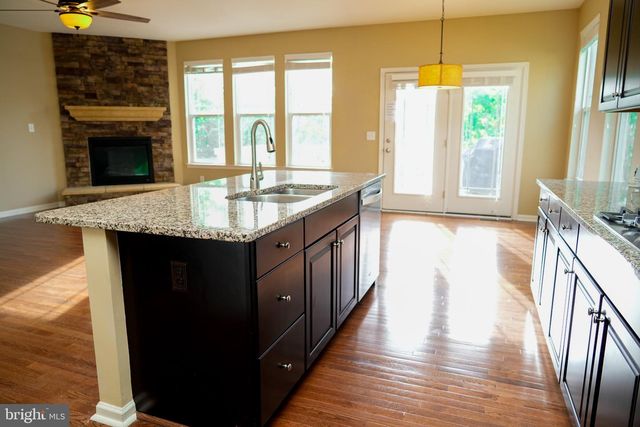 18 FARMVIEW DR, Stafford, VA 22554