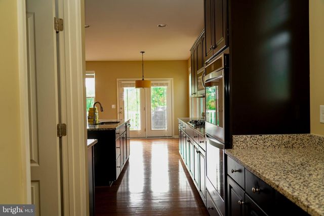 18 FARMVIEW DR, Stafford, VA 22554