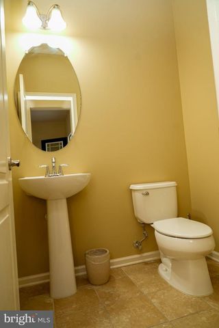 18 FARMVIEW DR, Stafford, VA 22554