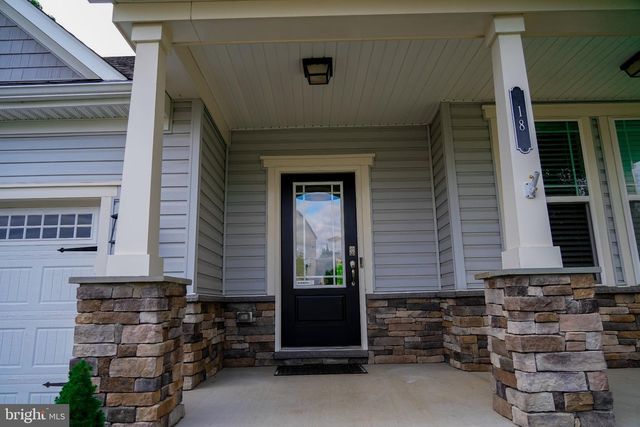 18 FARMVIEW DR, Stafford, VA 22554