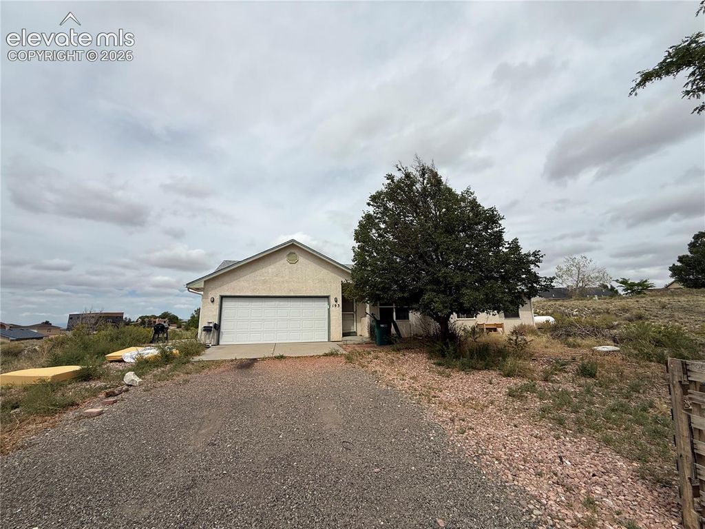 193 W Legend Drive, Pueblo West, CO 81007