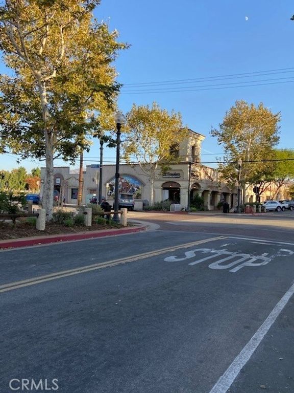 24237 Main Street, Newhall, CA 91321 — photo 4