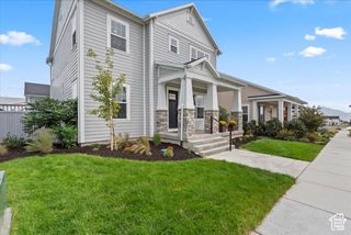 6916 W DOCKSIDER DR, South Jordan, UT 84009