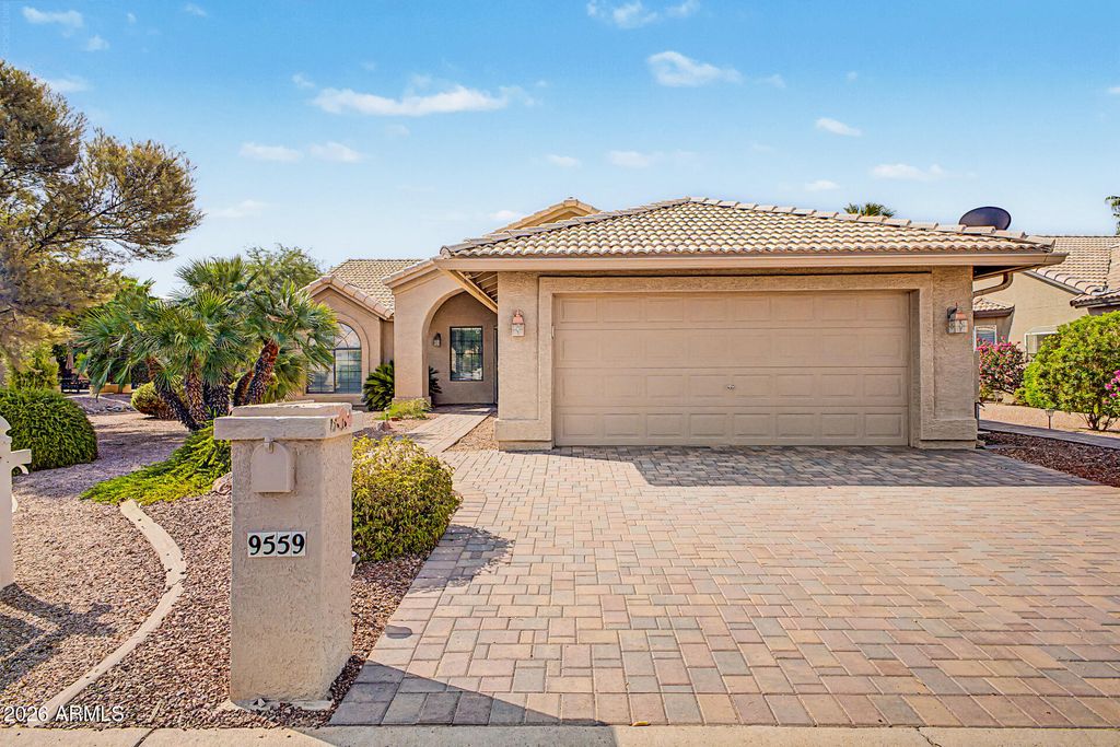 9559 E Sunburst Drive, Sun Lakes, AZ 85248 — exterior