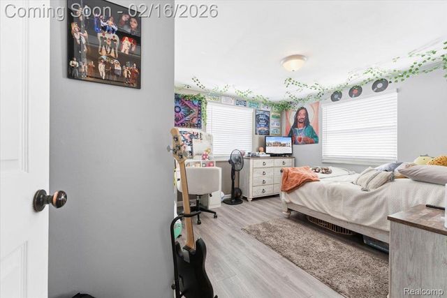 31664 Sweetbriar Drive, Rockwood, MI 48173