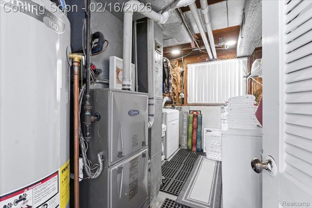 31664 Sweetbriar Drive, Rockwood, MI 48173