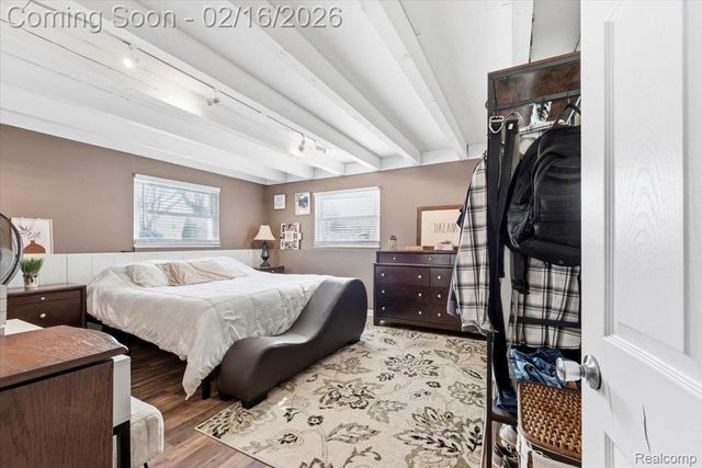 31664 Sweetbriar Drive, Rockwood, MI 48173