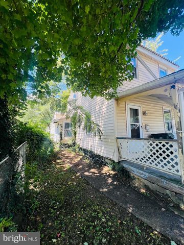 710 WASHINGTON AVE, Media, PA 19063